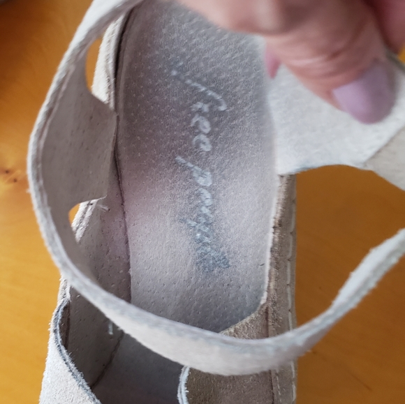 Free People wedge Sandals - Picture 5 of 6